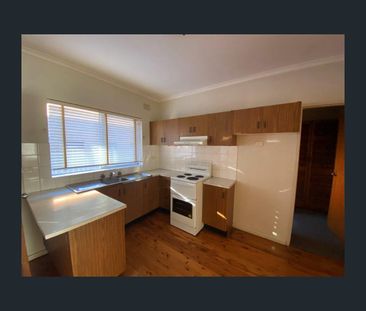 1/11 Osborne Street, Wollongong, NSW 2500 - Photo 3