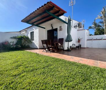 Boho Retreat with Private Garden in the Heart of Playa del Inglés - Photo 1