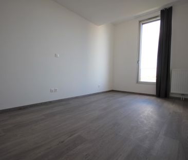 T4 de 83.97 m² boulevard de Belfort – Porte de Valenciennes réf 513... - Photo 6