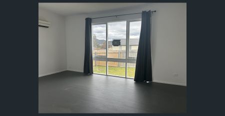 Freshly renovated home - Photo 5