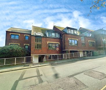 2 bedroom apartment to rent North Street, Lewes, East Sussex, BN7 - Photo 1