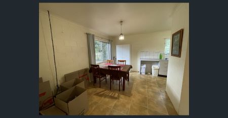 Affordable Living in Charming Malanda - Photo 2