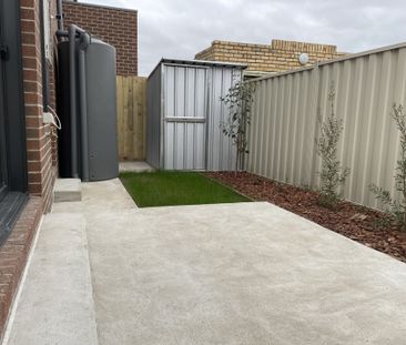 2A Lae Street, West Footscray, VIC 3012 - Photo 2