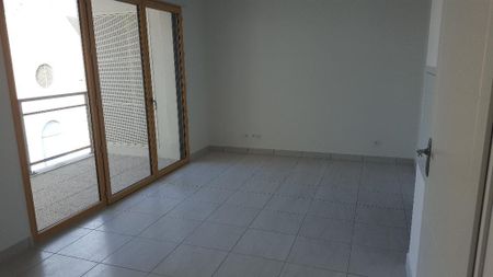 Location Appartement 1 pièce 29m² TOURS 37000 - Photo 5