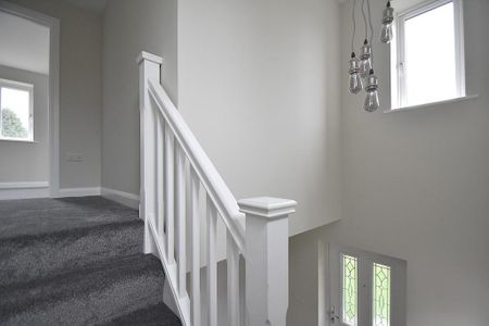 3 bedroom detached house to rent - Photo 4