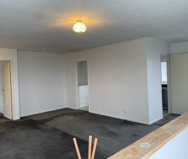 Charming 3-Bedroom Home - Photo 5