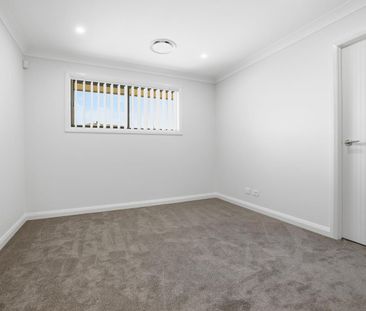 68 Fairbank Drive, Gledswood Hills, NSW 2557 - Photo 1