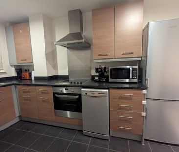 1 Bed Flat, Coppermill Heights, N17 - Photo 2