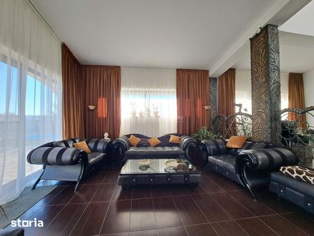 Vila cu piscina - Buftea - 8 camere - 4 bai - 620mp - 2500mp teren - Fotografie 2