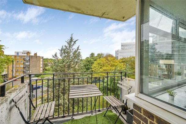Plummer Road, London, SW4 - Photo 1