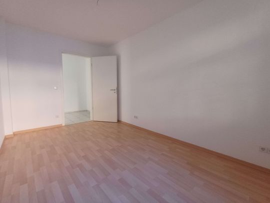 +++ 2 Zimmer Wohnung mit Balkon sowie Stellplatz +++ - Photo 1