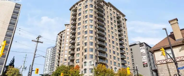 303 - 95 BRONSON AVENUE | 303 - 95 BRONSON AVENUE, Ottawa - Photo 1
