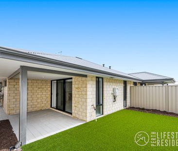 EASYCARE LIVING OPPOSITE PARK - Photo 6