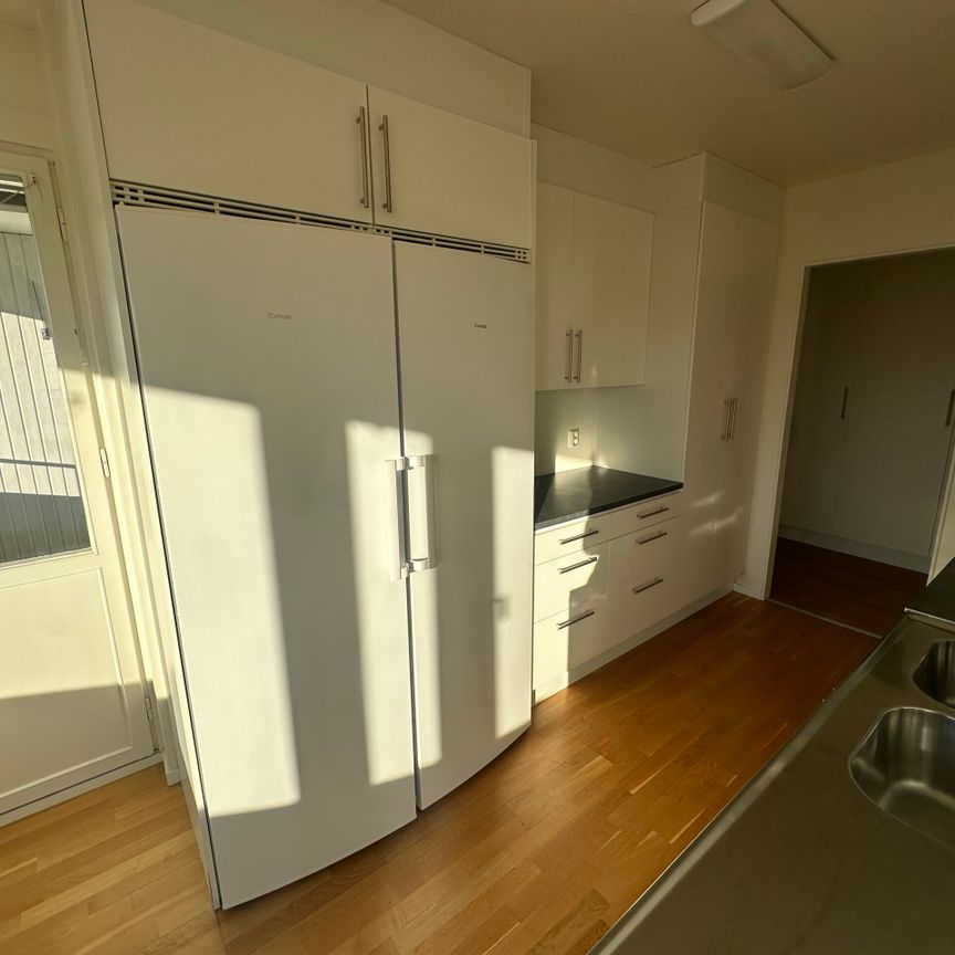 Liegatan 3-2rok (lgh 1602) - Foto 1