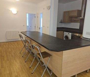 2 bedroom apartment to rent - Photo 3