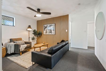 1/13-15 Marine Parade, Redcliffe - Photo 5