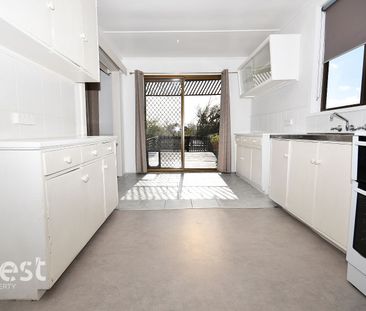 3 Carnegie Street CLAREMONT - Photo 1
