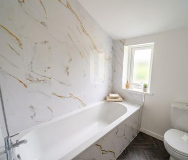 2 bedroom terraced house to rent - Photo 3