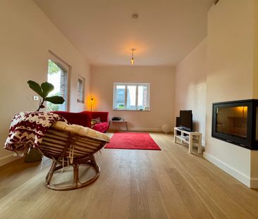 Charmante, volledig gerenoveerde woning in Sint-Joris-Weert - Photo 2
