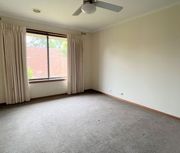 Double Storey 4 Bedroom Home plus Study – South Shepparton - Photo 2