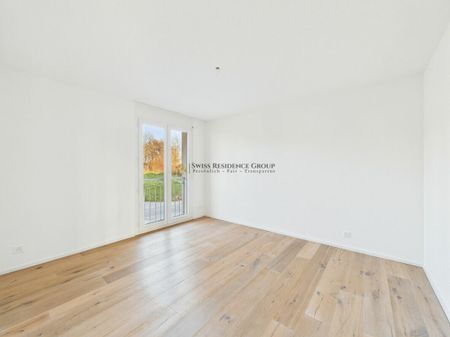 Modern apartment with view and sun rays - Foto 5