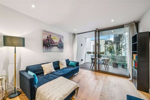 A two bedroom flat with private balcony. - Photo 1