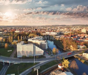 Pronájem bytu 1+kk 28 m2 - Fotografie 2