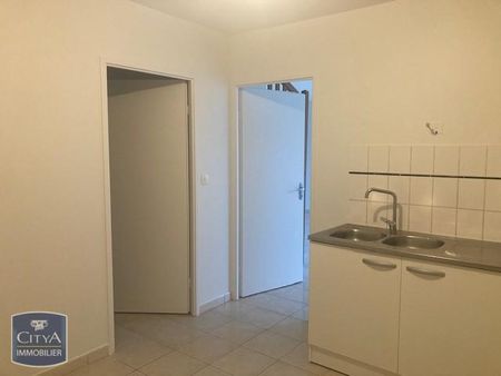 Location Maison 5 pièces 112m² BUXEROLLES 86180 - Photo 3