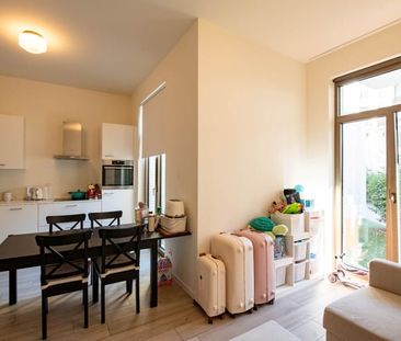 Appartement te huur - Photo 1