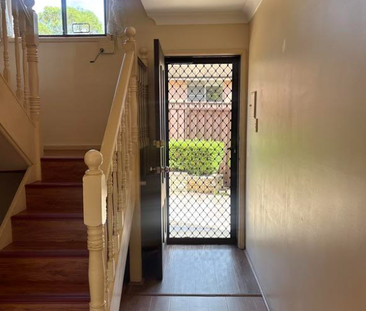 Well-Presented Unit in a Convenient Glenfield Location - Photo 4