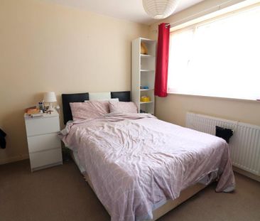 3 Bedroom Terraced To Rent - Photo 4