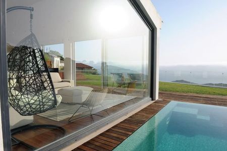 Luxury 5 room Detached House for rent in Cascais, Lisbon - Photo 5