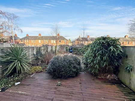 Lichfield Avenue, Walker, Newcastle upon Tyne, Tyne and Wear, NE6 2NB - Photo 4