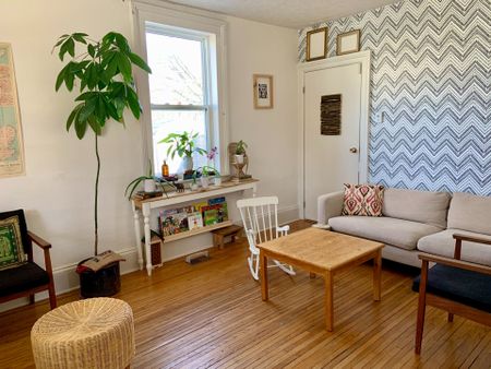 For Lease - 359 McDonnel Street Unit# Front, Peterborough, Ontario - Photo 2