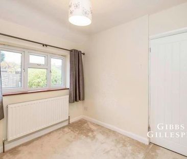 Embleton Road, Watford, Hertfordshire, WD19 - Photo 2