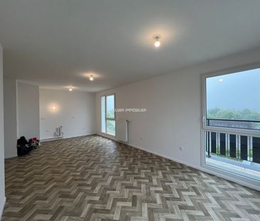 Location - appartement - 77.45 m² - 4 Pièces - Photo 5