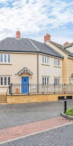 Wyatt Mews, Bridge Street, OX28 - Photo 3