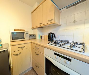 2 bedroom terraced house to rent - Photo 6