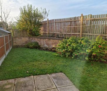 2 bedroom semi-detached house to rent - Photo 3