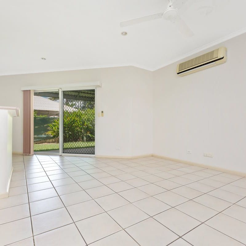 DELIGHTFUL DURACK - Photo 1