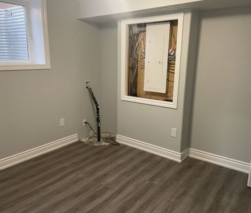 For Lease - 868 Sumac Crescent Unit# Basement, Milton, Ontario - Photo 1