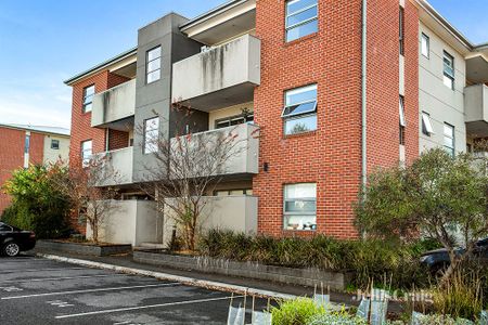 102/38 Rowell Drive, Mernda - Photo 3
