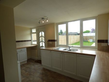 Lowestoft Road, Carlton Colville, Lowestoft - Photo 4