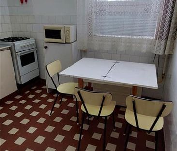 Kiadó átlagos állapotú lakás - Debrecen - Fotó 1