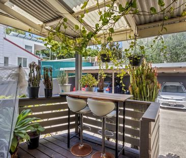 One Bedroom apartment in the heart of Teneriffe - Photo 6