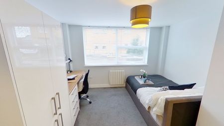 Flat 4, 10 Middle Street, NG9 1FX, NOTTINGHAM - Photo 2