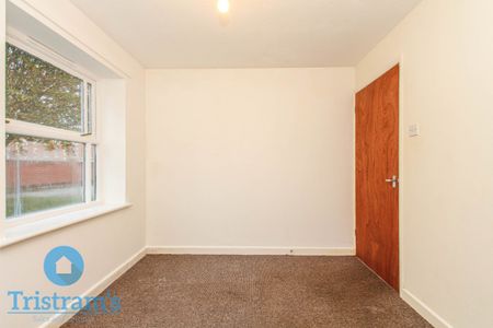2 bed Flat for Rent - Photo 4