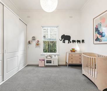 166 Pickles Street, South Melbourne VIC 3205 - House For Rent | Domain - Photo 2