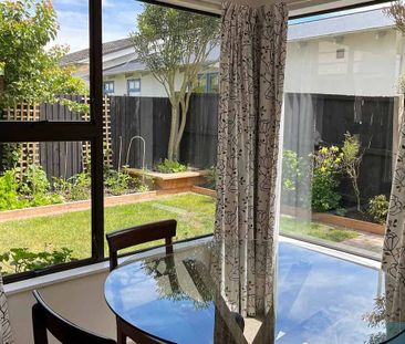 2BR Townhouse in St Albans with parking - Photo 1