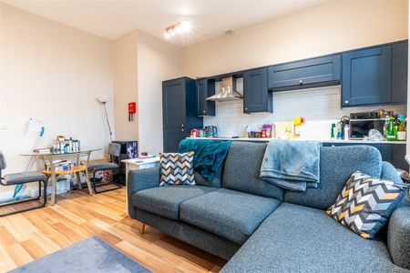 2 bed apartment to rent in Northumberland Street, City Centre, NE1 - Photo 2